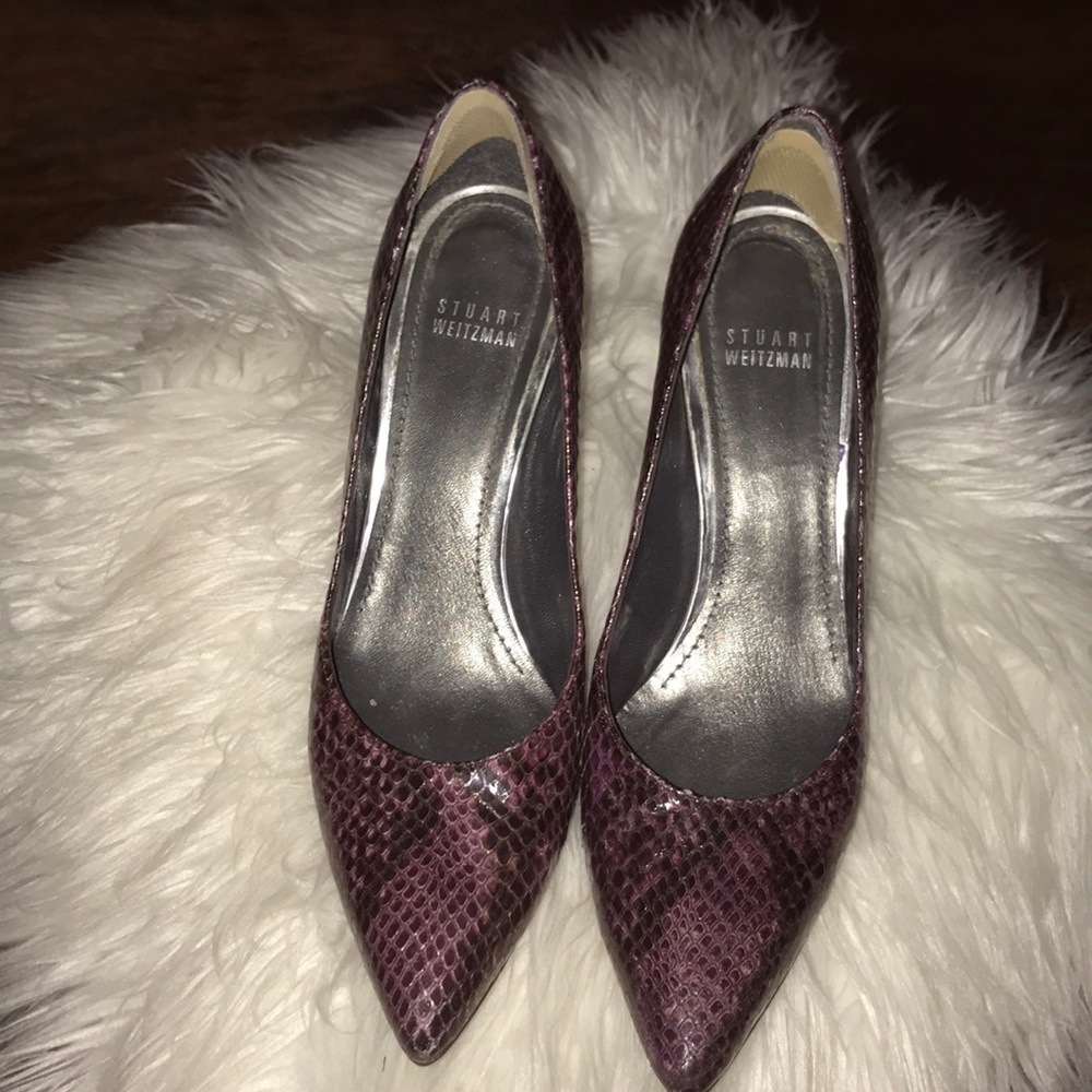 Stuart Weitzman Purple/Black Snake Print Heel - image 1